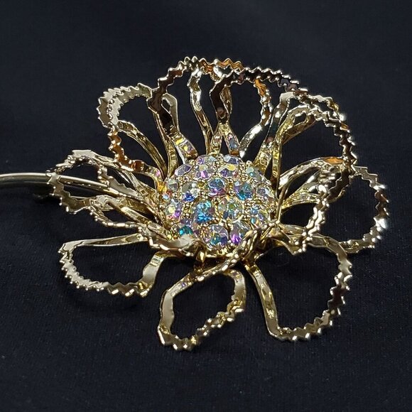 VTG Sarah Coventry Gold-Tone "Allusion" Filigree Flower Brooch Rhinestones 1968 - Picture 5 of 11